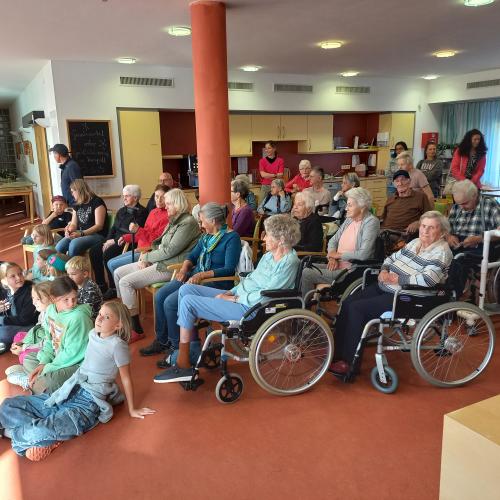 Musiknachmittag im Sozialzentrum 2024_10_22