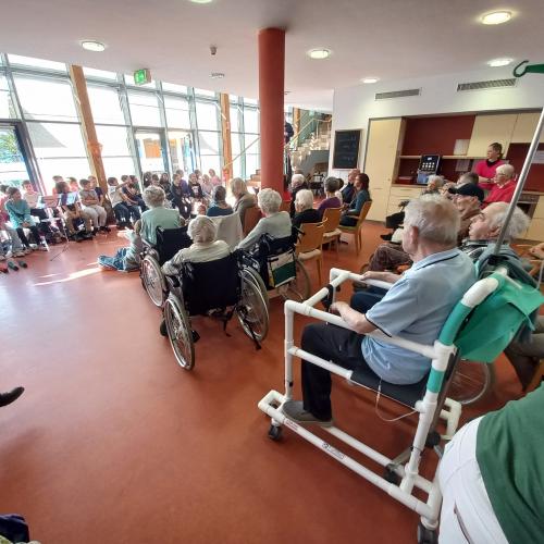 Musiknachmittag im Sozialzentrum 2024_10_22