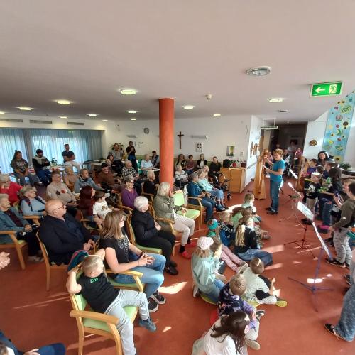 Musiknachmittag im Sozialzentrum 2024_10_22