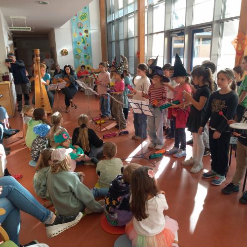 Musiknachmittag im Sozialzentrum 2024_10_22