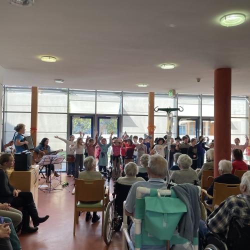 Musiknachmittag im Sozialzentrum 2024_10_22