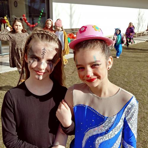 Fasching in der Schule 25