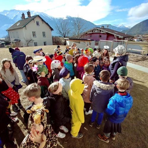 Fasching in der Schule 25