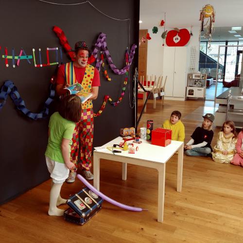 Fasching in der Schule 25