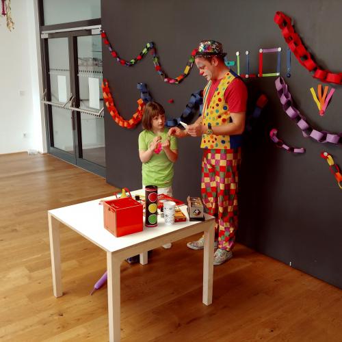Fasching in der Schule 25