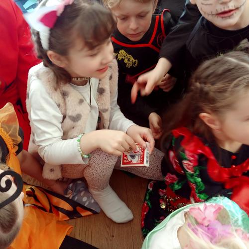 Fasching in der Schule 25