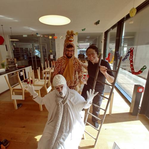 Fasching in der Schule 25