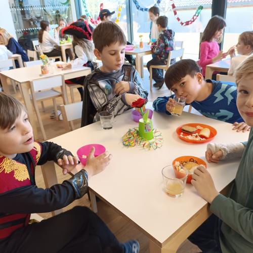 Faschingsgaudi in der Nachmittagsbetreuung