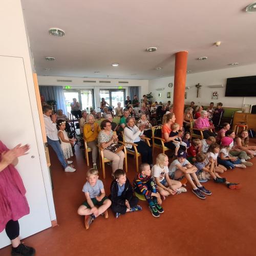 Singen im Altersheim