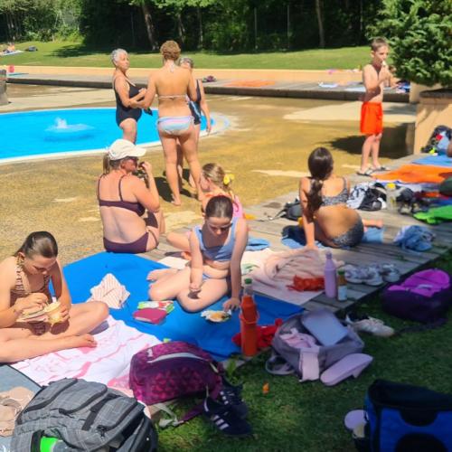 Sommer im Waldschwimmbad