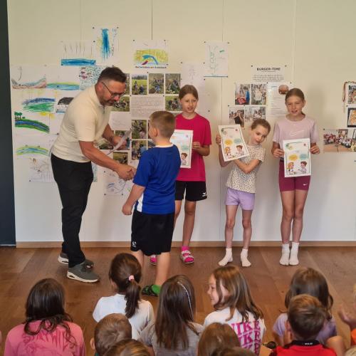 Zu Fuß in die Schule 2026