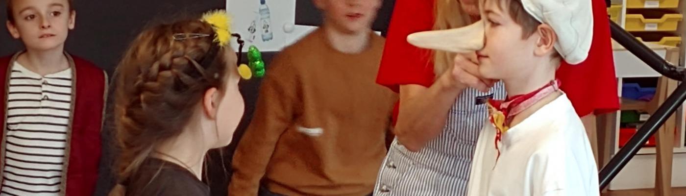 Pinocchio in der Schule